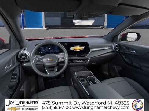 New 2026 Chevrolet Equinox LT w/ Convenience Package II FWD image 17