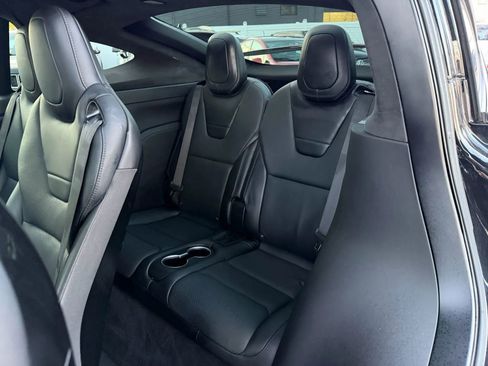 Used 2016 Tesla Model X 60D image 13