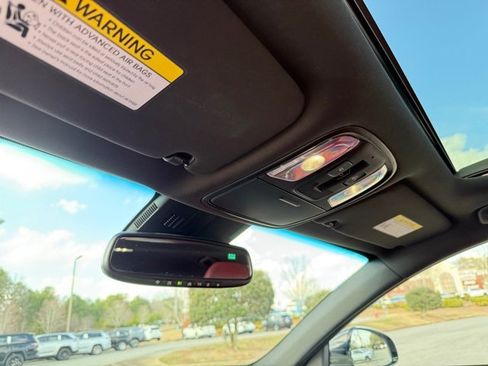 Used 2020 Kia Stinger GT1 image 27