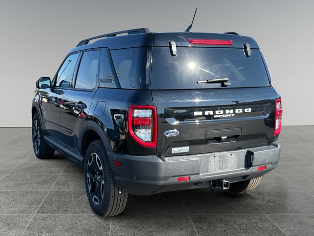 Used 2021 Ford Bronco Sport Outer Banks AWD/4WD image 4