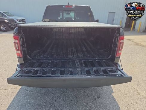 Used 2019 RAM 1500 Laramie AWD/4WD image 22