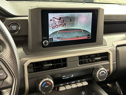 Used 2025 Toyota Tacoma SR5 image 17