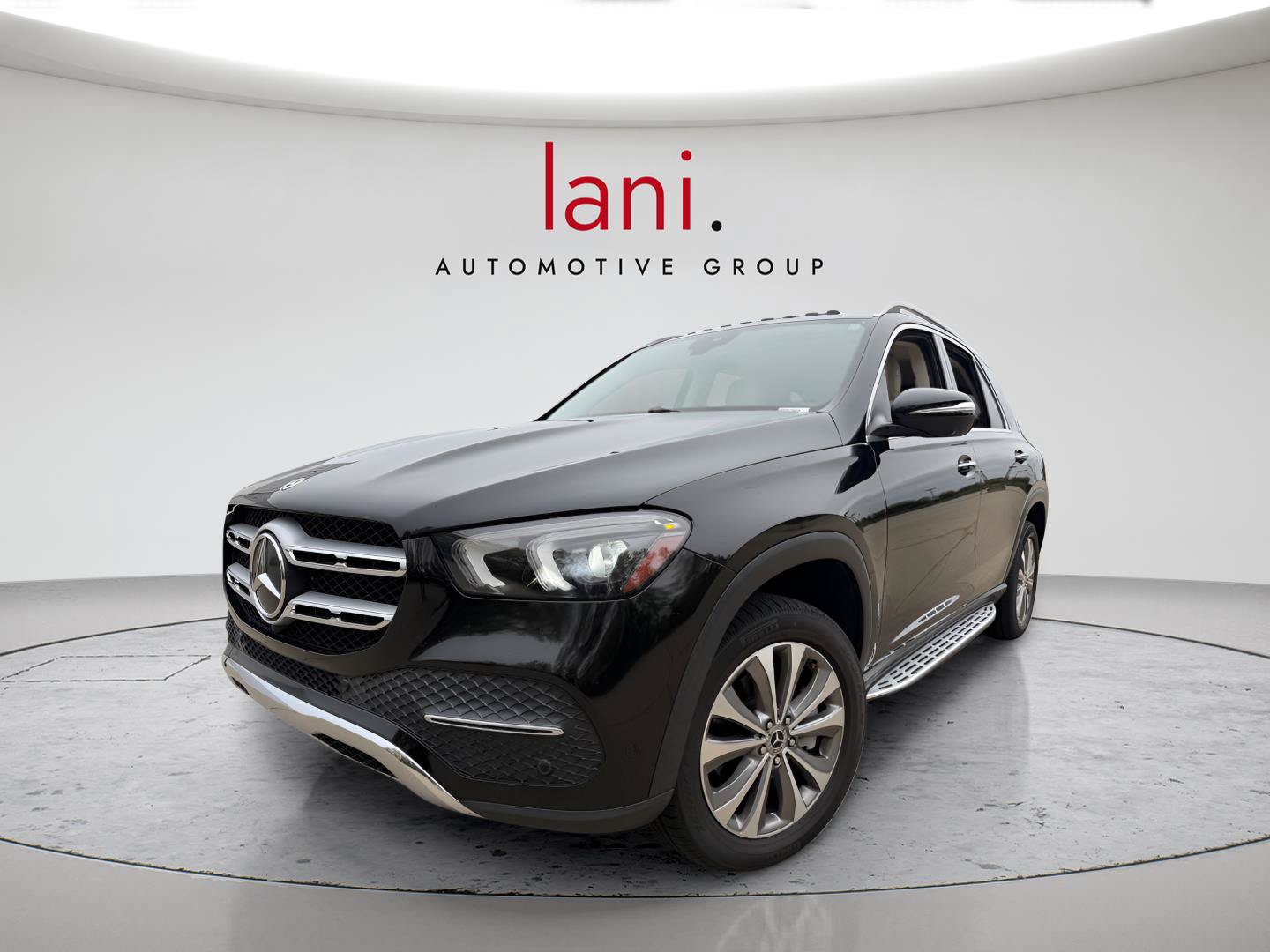 Used 2021 Mercedes-Benz GLE 350 w/ Premium Package image 1