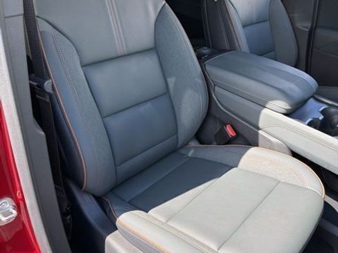 Used 2024 GMC Acadia AT4 w/ Luxury Package AWD/4WD image 20