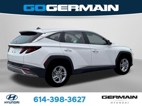 Certified 2026 Hyundai Tucson SE FWD image 12