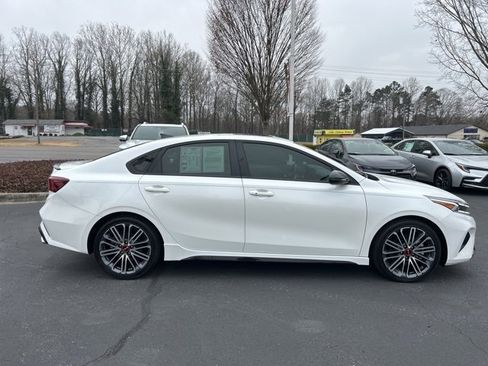 Used 2023 Kia Forte GT w/ GT2 Package image 4