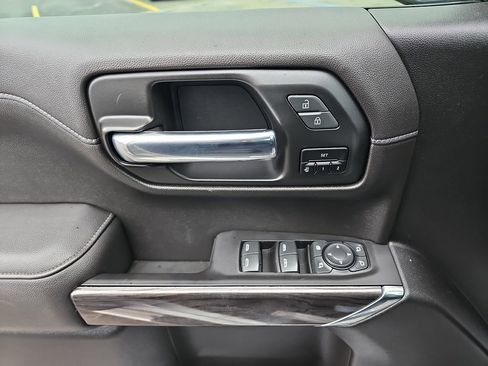 Used 2020 Chevrolet Silverado 1500 LTZ w/ LTZ Plus Package image 31