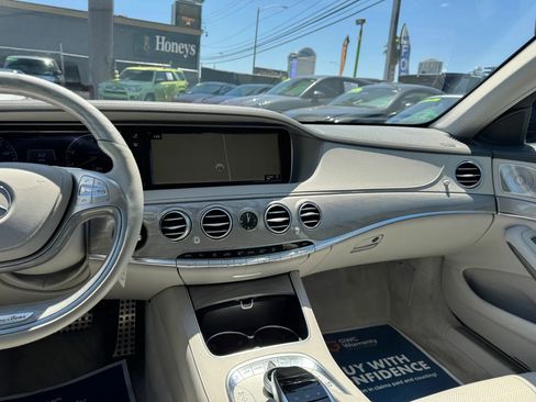 Used 2016 Mercedes-Benz S 550 Sedan image 21