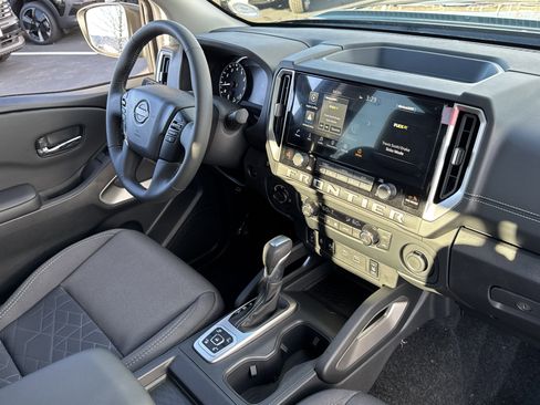 New 2026 Nissan Frontier SV w/ SV Convenience Package AWD/4WD image 22