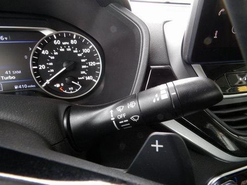 Used 2025 Nissan Altima 2.5 SR w/ SR Premium Package image 33