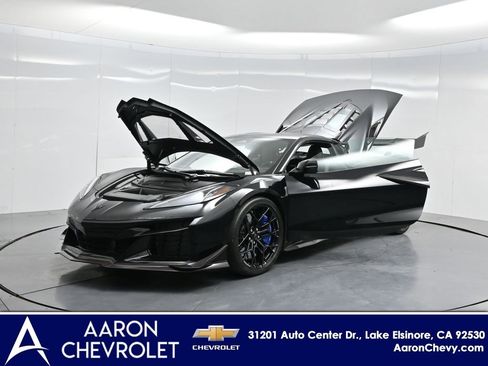 New 2026 Chevrolet Corvette ZR1 w/ ZR1 Carbon Fiber Aero Package image 35