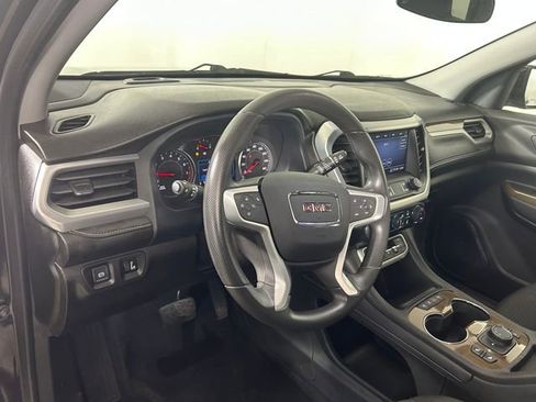 Used 2023 GMC Acadia SLE w/ Driver Convenience Package image 14