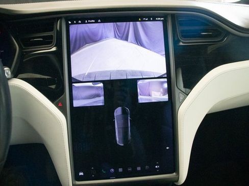 Used 2019 Tesla Model X Long Range image 36