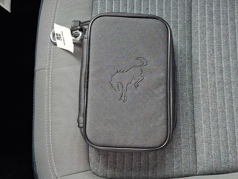 Used 2022 Ford Bronco Outer Banks AWD/4WD image 26