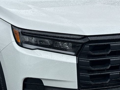 New 2026 Honda Pilot Sport image 32