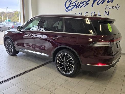 Used 2020 Lincoln Aviator Reserve w/ Equipment Group 202A image 17