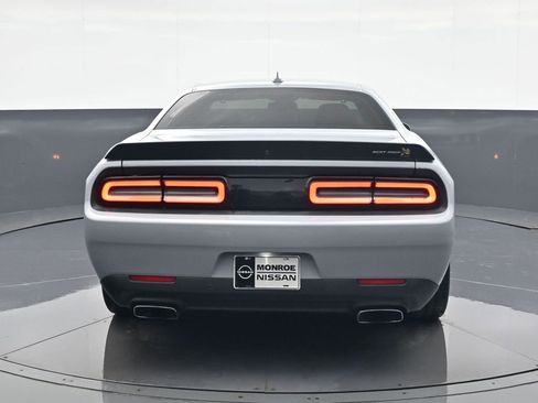 Used 2021 Dodge Challenger R/T Scat Pack image 6