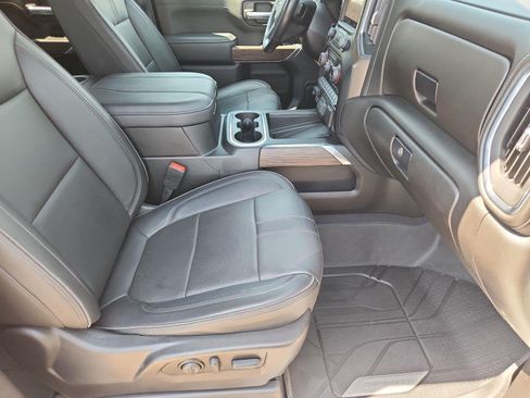 Used 2023 Chevrolet Silverado 2500 High Country w/ Z71 Off-Road Package AWD/4WD image 29