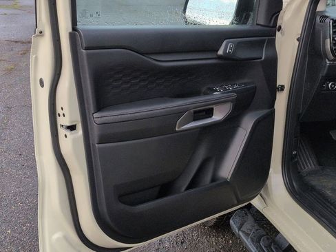 New 2025 Ford Ranger XLT w/ FX4 Off-Road Package image 9