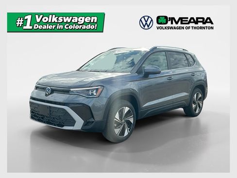 New 2025 Volkswagen Taos SE image 1