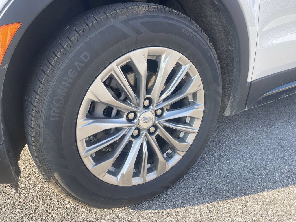 Certified 2024 Cadillac XT4 Premium Luxury w/ Cold Weather Package AWD/4WD image 2