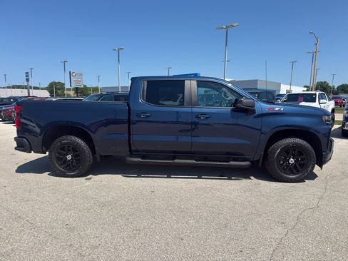 Used 2022 Chevrolet Silverado 1500 RST w/ Z71 Off-Road Package AWD/4WD image 4