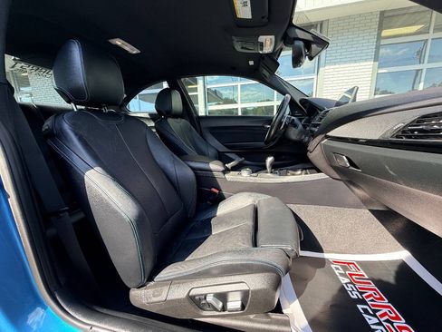 Used 2017 BMW M2 RWD image 33