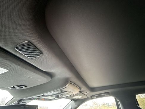 Certified 2021 GMC Yukon SLT w/ SLT Premium Package image 25