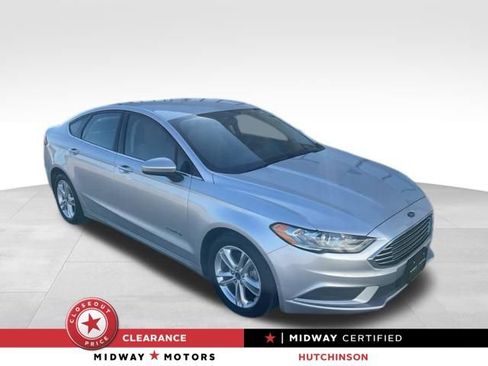 Used 2018 Ford Fusion S FWD image 1