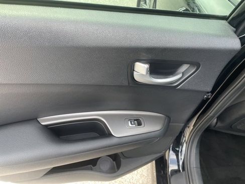 Used 2020 Kia Optima LX image 50