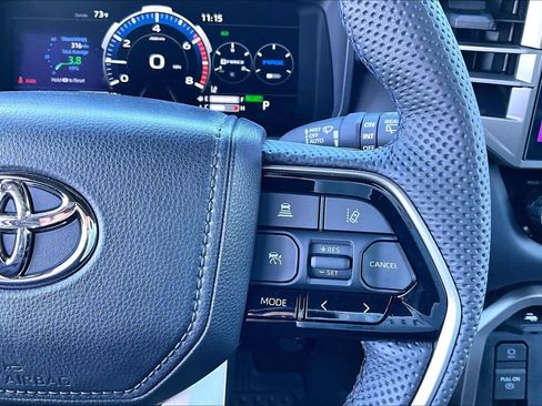 Used 2026 Toyota Sequoia Platinum w/ Tow Technology Package image 22