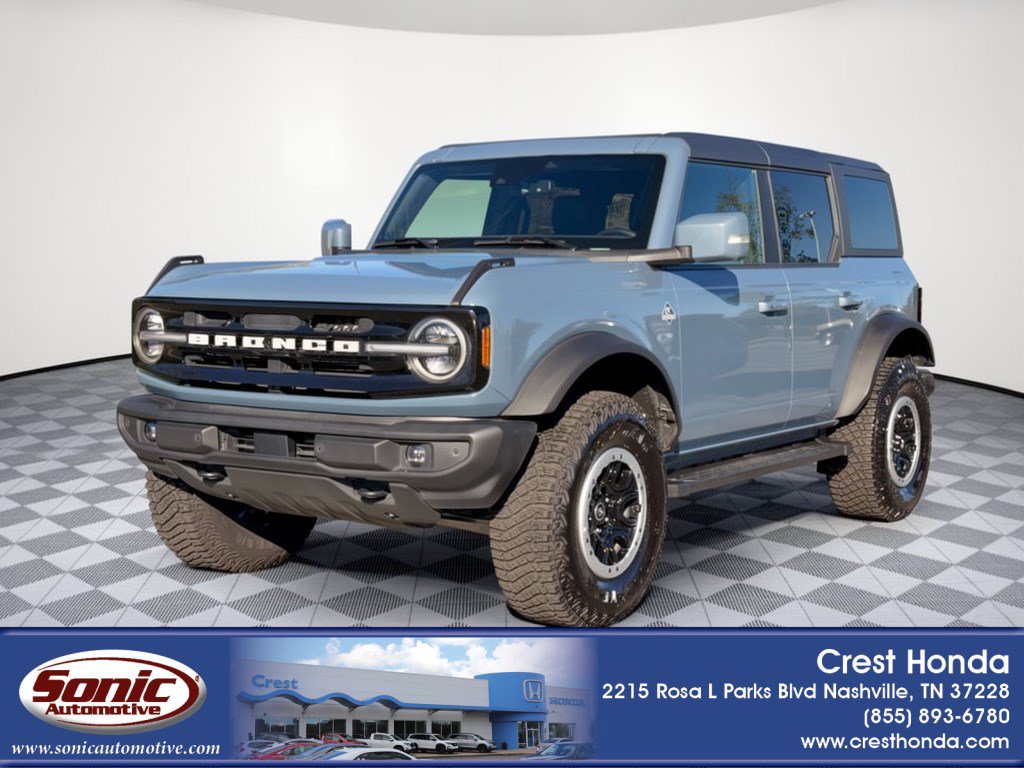 Used 2024 Ford Bronco Outer Banks w/ Sasquatch Package AWD/4WD image 1