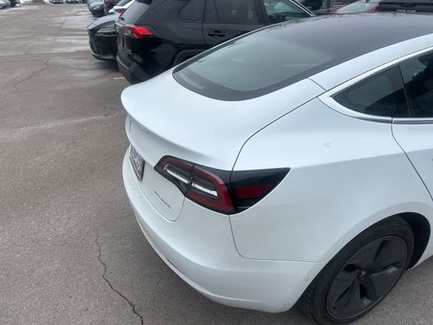 Used 2020 Tesla Model 3 Long Range image 10