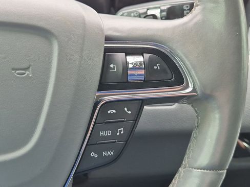 Used 2020 Lincoln Navigator L Reserve w/ Luxury Package AWD/4WD image 13