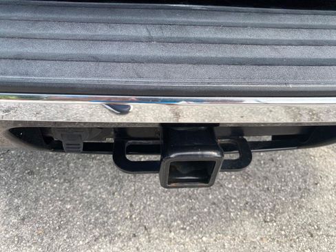 Used 2013 Chevrolet Suburban LTZ RWD image 46