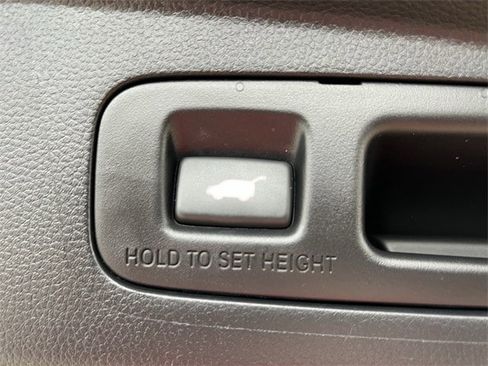 Used 2024 Honda CR-V EX-L image 34