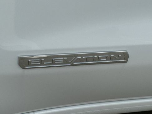 New 2026 GMC Sierra 1500 Elevation w/ Preferred Package AWD/4WD image 10