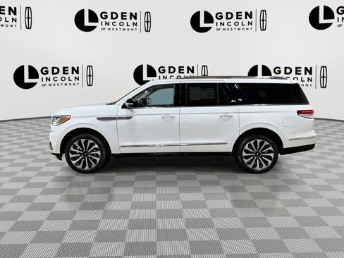 Certified 2023 Lincoln Navigator L Reserve image 5