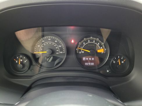 Used 2016 Jeep Patriot Latitude AWD/4WD image 23