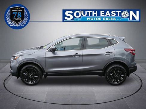 Used 2020 Nissan Rogue Sport SV image 7