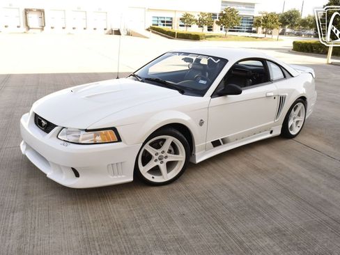 Used 1999 Ford Mustang GT image 2