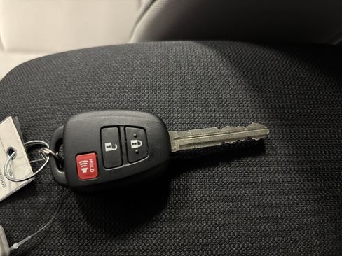 New 2026 Toyota Corolla Cross L image 26