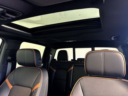New 2026 GMC Canyon AT4 w/ Technology Plus Package AWD/4WD image 24
