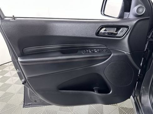 Used 2025 Dodge Durango GT AWD/4WD image 23