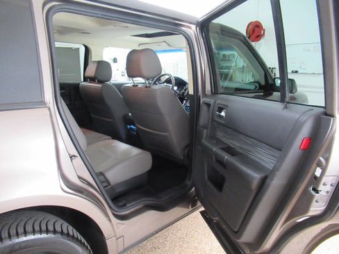 Used 2019 Ford Flex Limited w/ Limited Appearance Package image 20