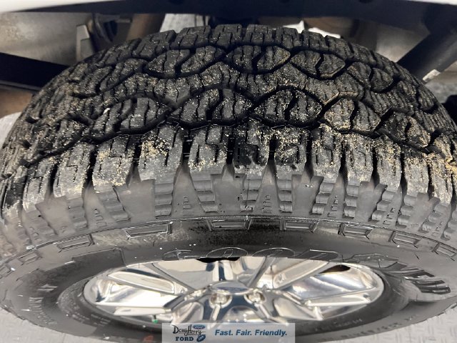 Used 2016 Ford F150 XLT w/ Equipment Group 301A Mid RWD image 19