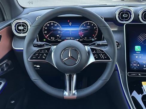 New 2026 Mercedes-Benz GLC 300 GLC 300 image 13