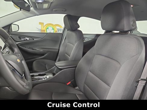 Used 2024 Chevrolet Malibu LT w/ Sport Edition FWD image 11