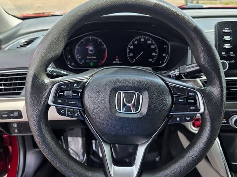Used 2018 Honda Accord LX image 21