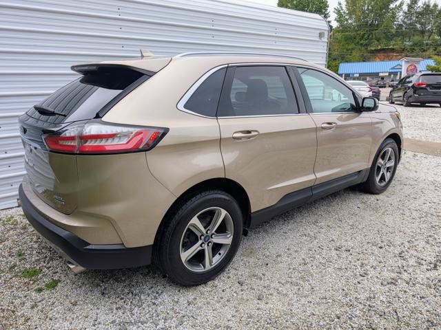 Used 2020 Ford Edge SEL w/ Cold Weather Package FWD image 18